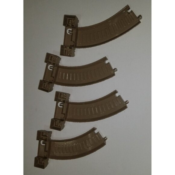 11 Gullane Brown Train 5 Tracks + 6 Risers Compatible Lot Thomas Tank Engine - Picture 3 of 7